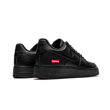 AF1 Box Logo Black - rear three-quarter pair view